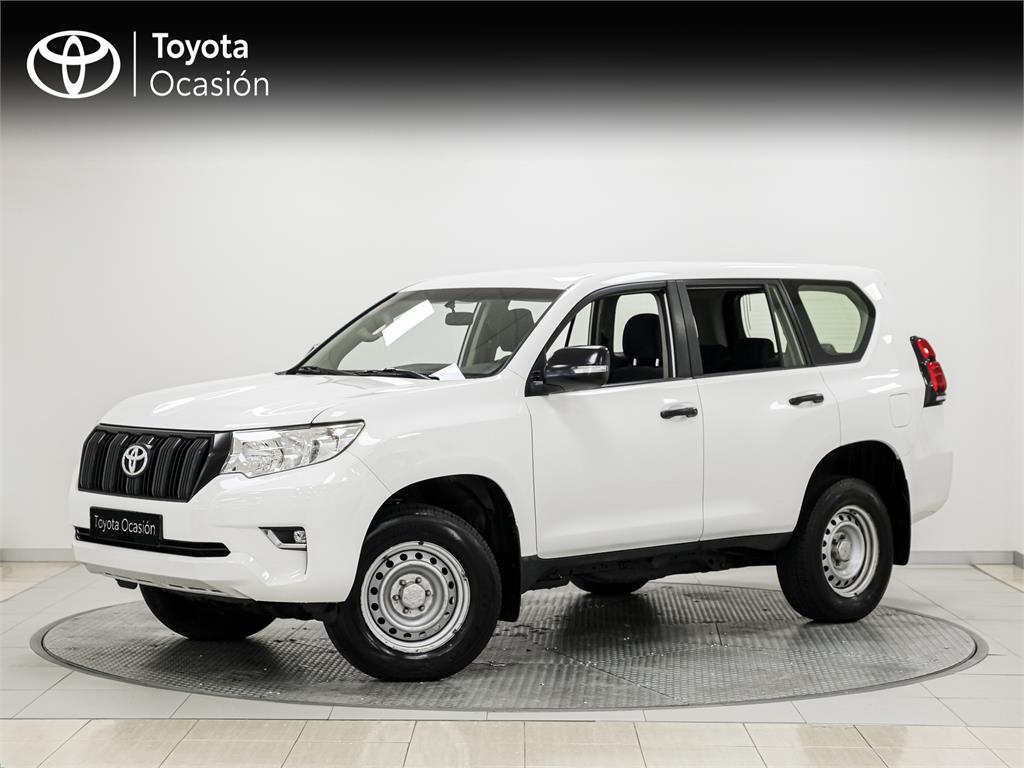 TOYOTA Land Cruiser D-4D GX