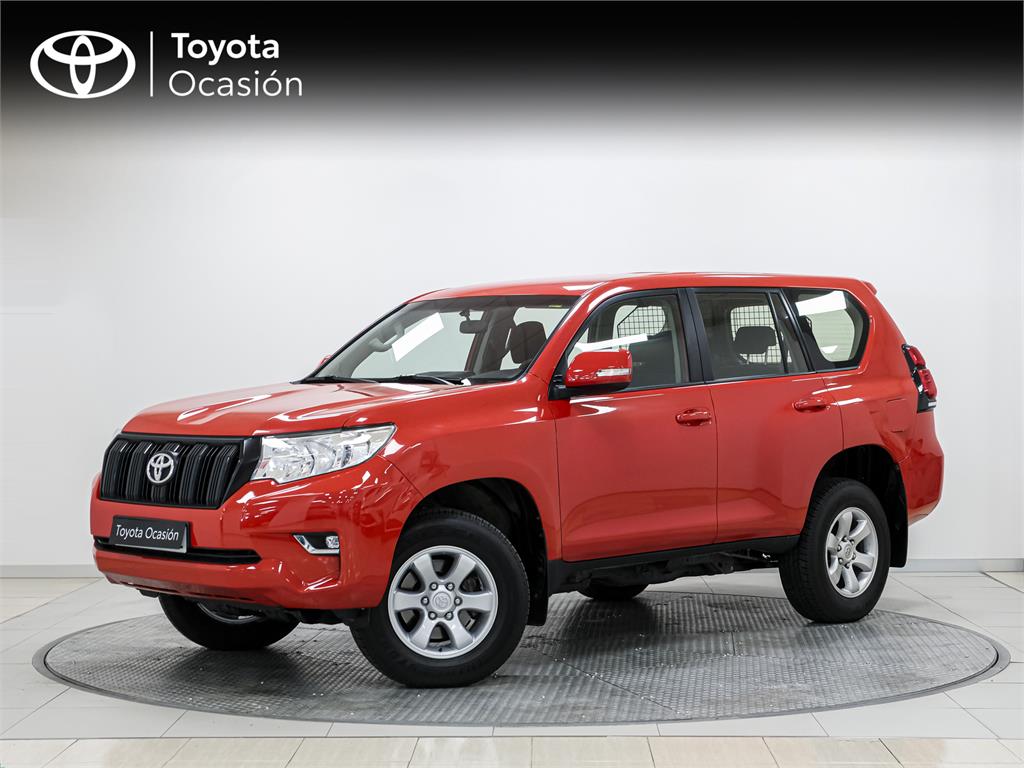 TOYOTA Land Cruiser 5P GX 2.8L T/M 6v (4x4)