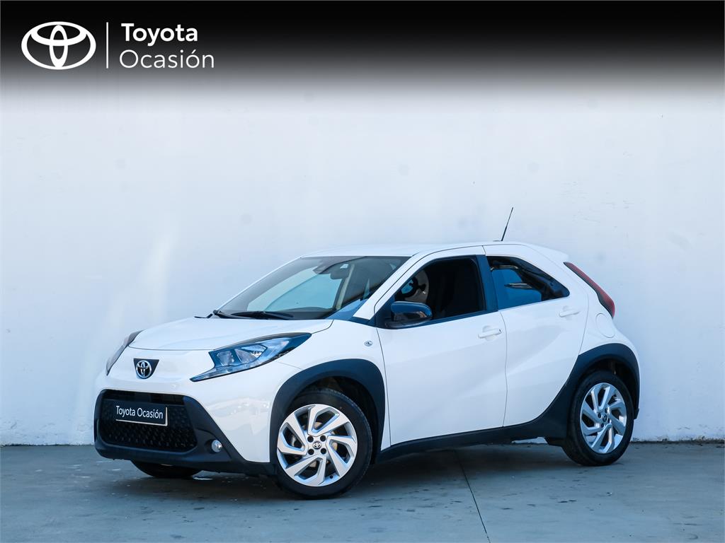 TOYOTA Aygo X Play MT