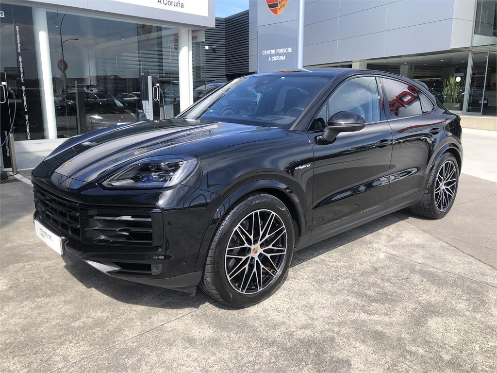 PORSCHE Cayenne Coupé E-Hybrid