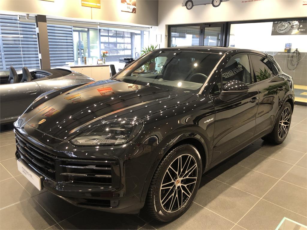 PORSCHE Cayenne Coupé -